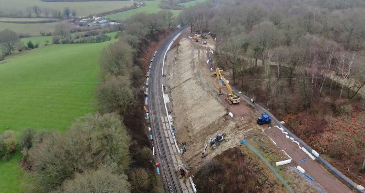 bam-nuttall-High-Brooms-Cutting-network-rail-project-paperless-construction